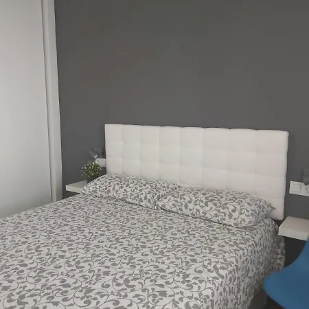 Apartahotel Bnbook Medea