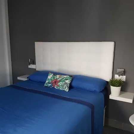 Bnbook Medea Aparthotel 3*