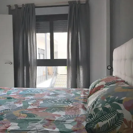 Aparthotel Bnbook Medea