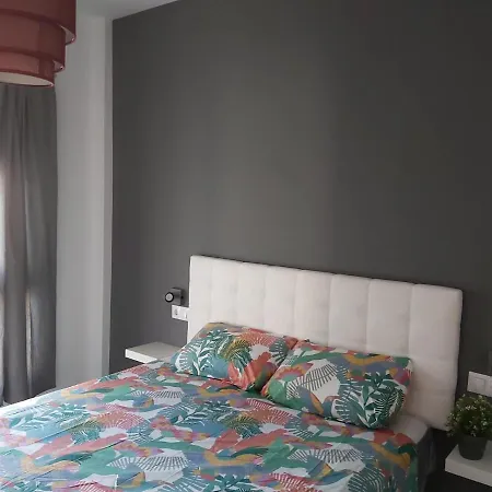 Bnbook Medea Aparthotel