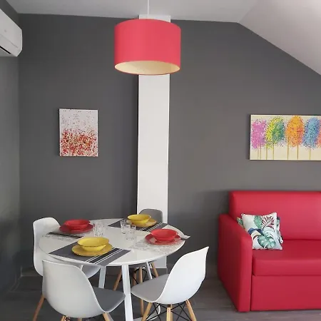 Aparthotel Bnbook Medea