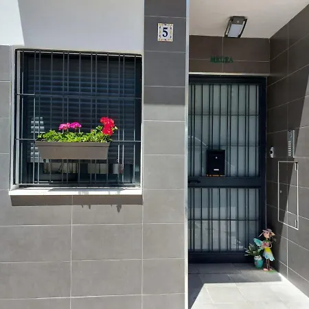 Apartahotel Bnbook Medea