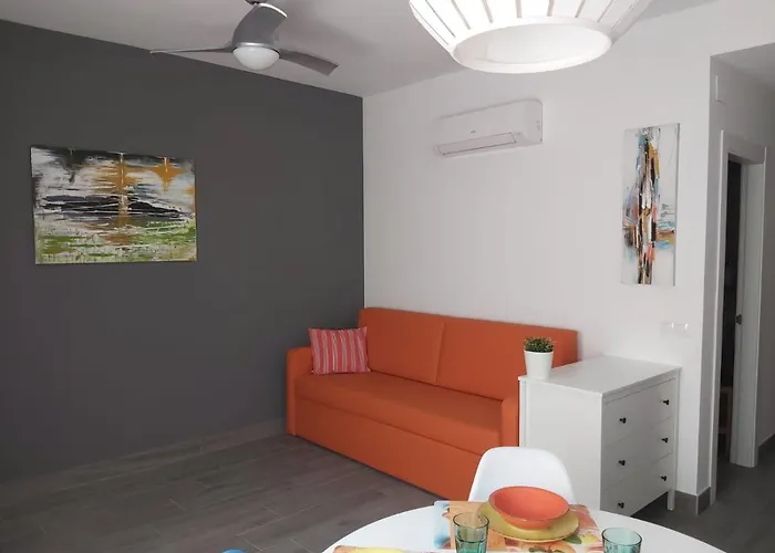 Bnbook Medea Aparthotel 3*