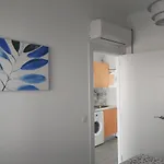 Bnbook Medea Apart Otel 3*